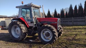 Massey Ferguson 699