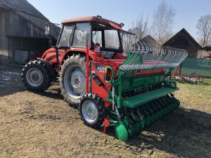 Ursus 5714+siewnik Agromasz sr300