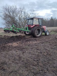 Massey Ferguson 255 & Bomet