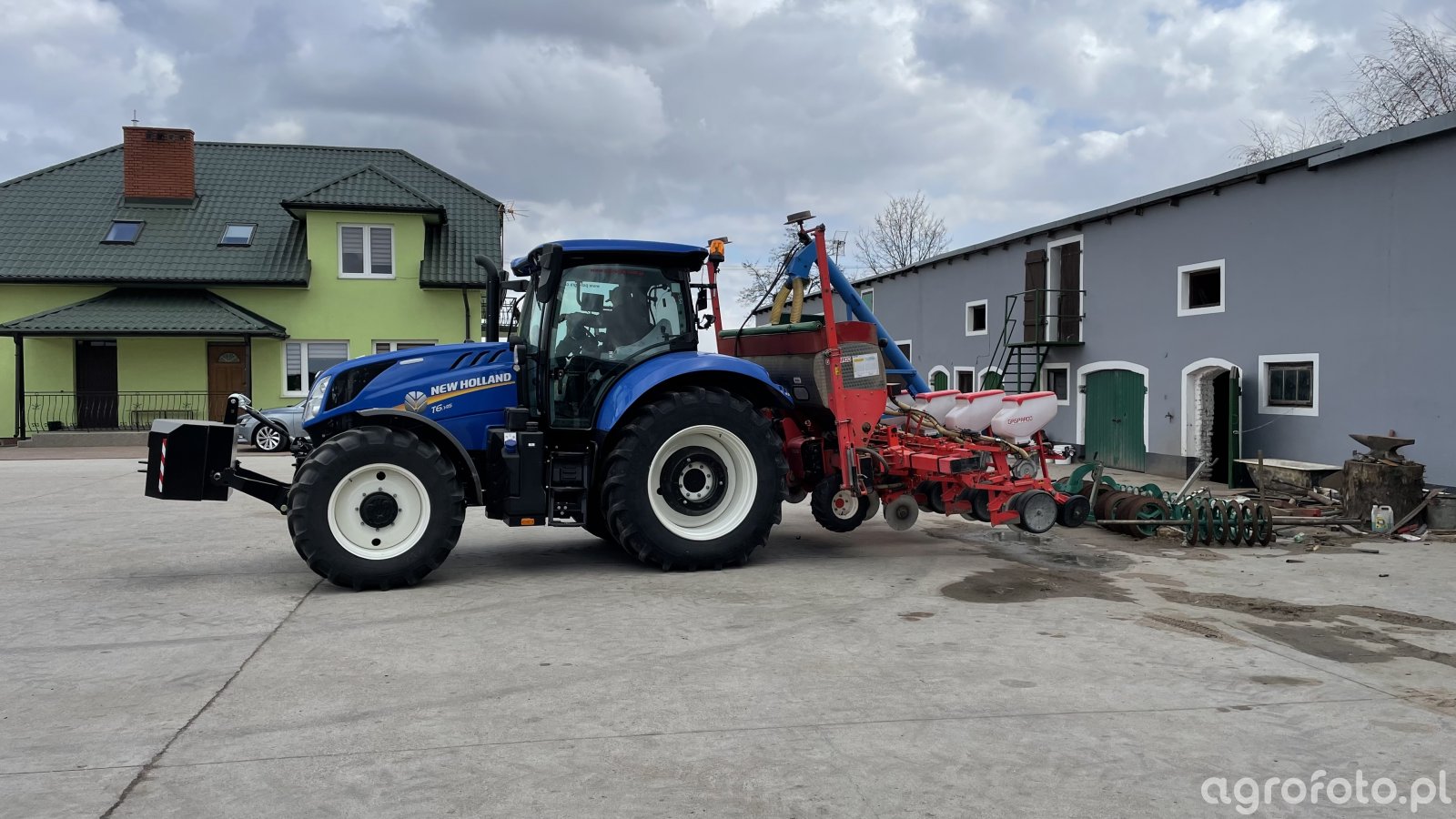 New Holland T6.145DC