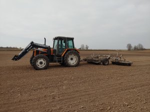 Renault 106.54 & wał posiewny