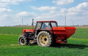 Ursus 1204 + Kuhn MDS 932