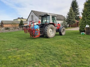 Massey Ferguson 3050 i Biardzki 