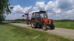 Zetor 5211 i Vicon Fanex 