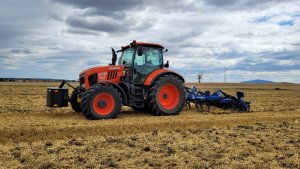 Kubota m7152 i landstal skimmer 