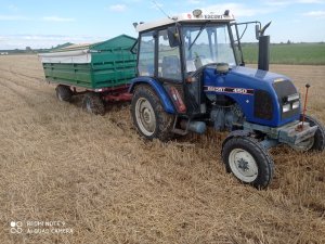 Escort 450 przyczepa 