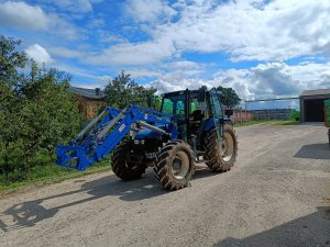 New Holland TL100