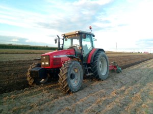 Massey Ferguson 4370 & Kverneland AD85