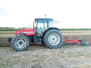 Massey Ferguson 4370 & Kverneland AD85