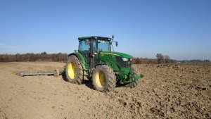 John Deere 6150R