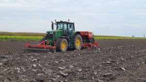 John Deere 6195M I Kuhn Sitera 3030