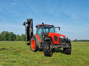 Kubota M5091 + Vicon