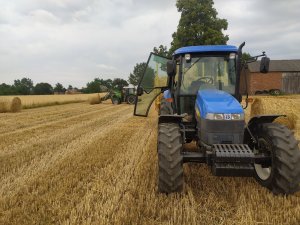 New Holland TD80D i Deutz-Fahr Agrolux 65