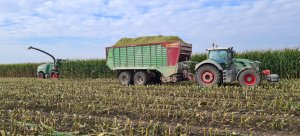 Fendt 826 i Strautmann Magnon 430