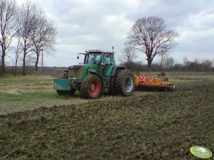 Fendt 924 Vario + simba x press