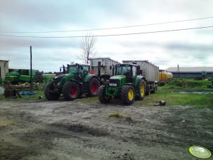 Fendt 927 Vario TMS i John Deere 6830