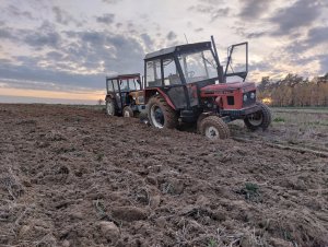 Zetor 7011 i Ursus C 335