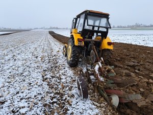 Ursus 360-3P & Kverneland hydrein