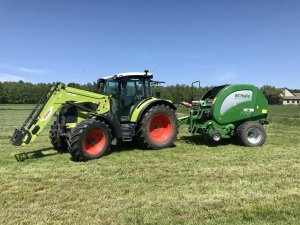 Claas Arion 450 + McHale F5400c