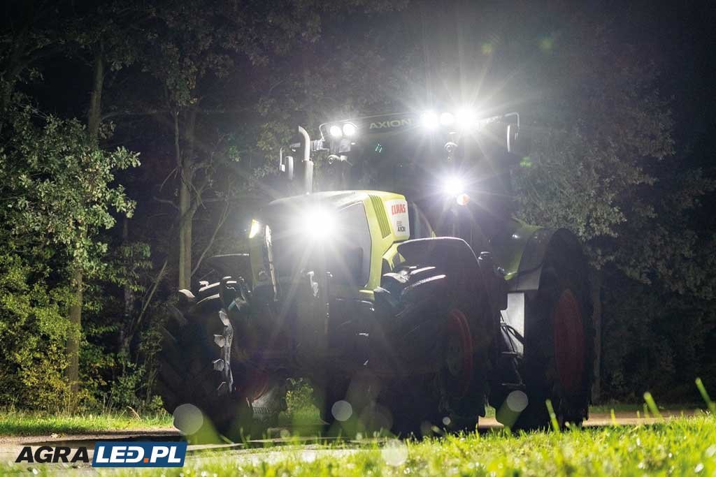 Oświetlenie LED do ciągników i maszyn od Agraled.pl.