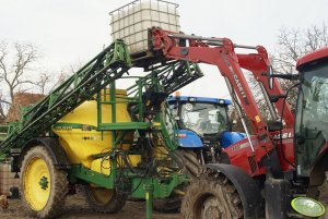 Case Maxxum 115 multi + John Deere 832