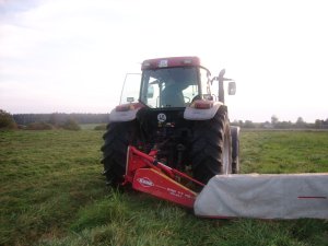 Case MX 120 & Kuhn