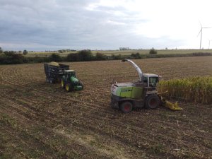Claas & John Deere
