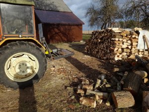 Ursus C-330m + świder do drewna