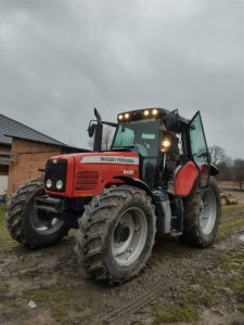 Massey Ferguson 6465