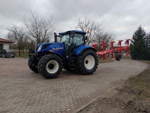 New Holland t7.260 PC &  Kuhn Varimaster 153