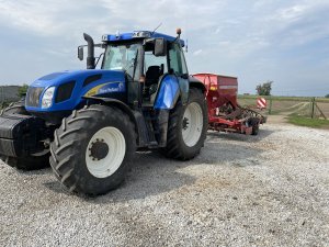 New Holland TVT 170