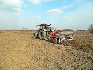 Case IH 5150 & agregat talerzowy TAURUS & siewnik Poznaniak