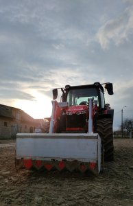 Massey Ferguson 5710 Dyna 4+ 2xSonarol