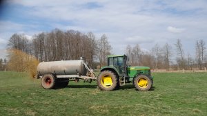 John deere 6900 beczkowóz Record 8 tys. z napędzaną  osią