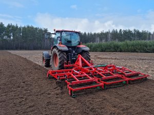 Kubota M135GXIV + Agromasz AU42