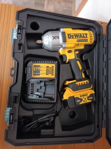 Dewalt dcf900