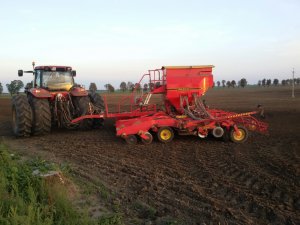 Case  MX 230 & Vaderstad Rapid