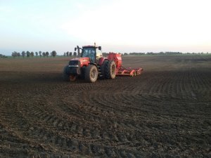 Case MX 230 & Vaderstad  Rapid