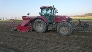 Maxxum 140 MC + horsch express