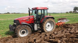 Case mx 170 & kuhn vari master 121