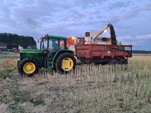 John Deere 6110 & Claas Tucano 440