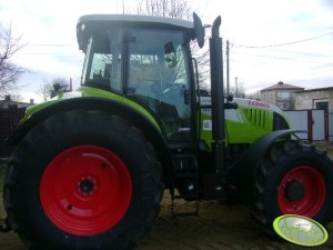 Claas ARION 620 CEBIS