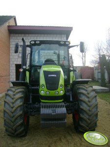 Claas ARION 620 CEBIS