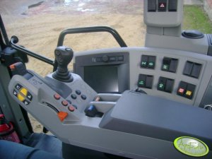 Claas ARION 620 CEBIS