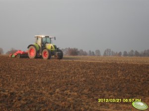 Claas Arion 520 + Agro Masz 4m