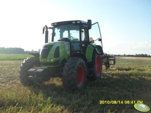 Claas Arion 520