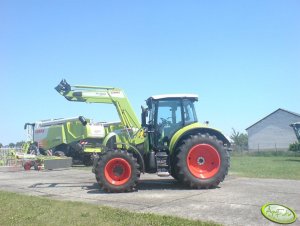 Claas Arion 530