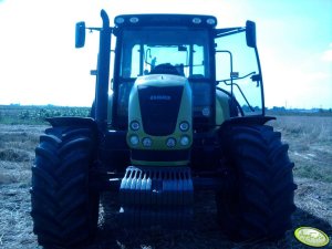 Claas Arion 620 C