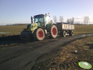 Claas Arion 620