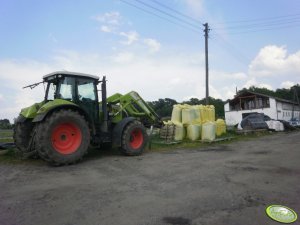 Claas Arion 620c i nawozy.